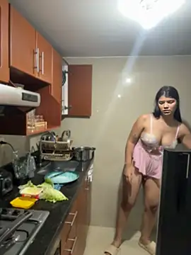 Emma_lopes - naked+ fingering💦🍆 pussy wet