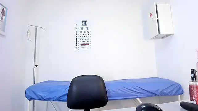 Nikky_Rose_ - Huge squirt from the horny nurse🥵🔥