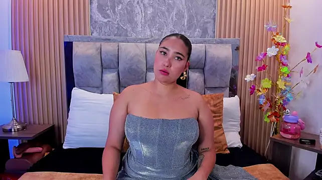 Sulay_Kim - rub your cock against my bum – no pantys