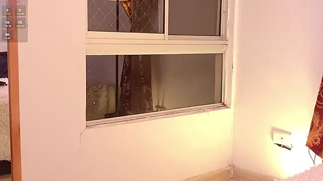 Lilisteinbg - fuck pussy with dildo