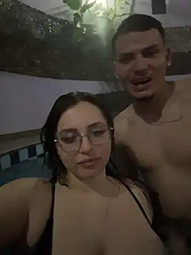 TF-secrets - Peladinha na piscina 😈