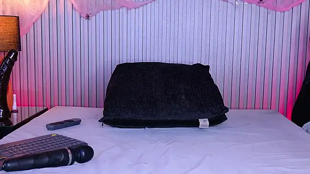 Meganreed_ - BLOWJOB TEASE 👻