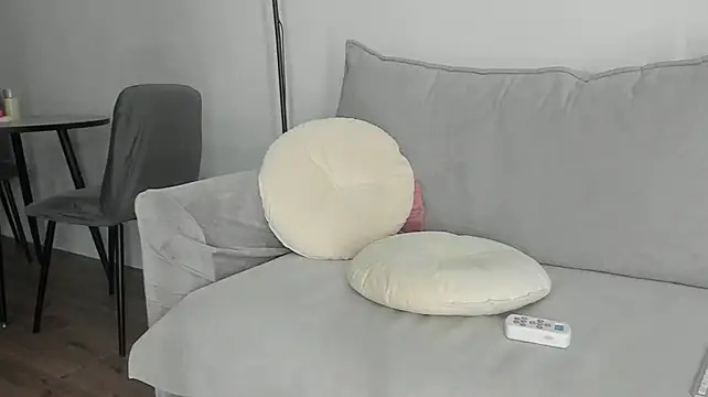 Miss_emily_ - pussy play and suck fingers