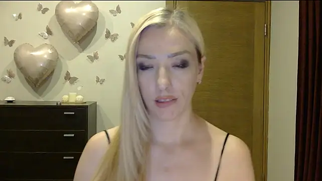 Wild_Silk_Desire - Change clothes and sexy dance )