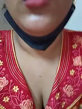 Arushi9490 - Ass show
