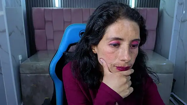 Roxxe_monrrow_b