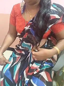 Tamil_Roja88 - Boobs oil massage