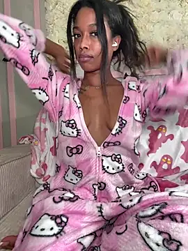 Mismialove