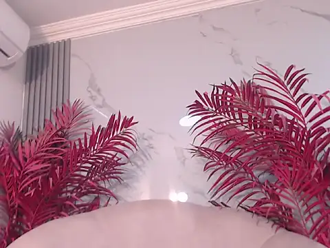 CristalRosse1 - zoom pussy 😏