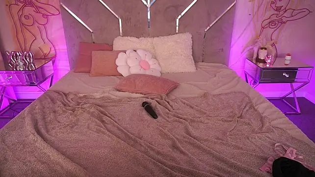 JuicyRina - if you want me to cum💦