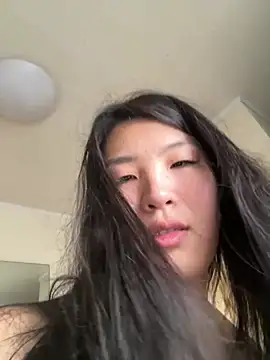 Tavie1744 - Bare my butt 2min