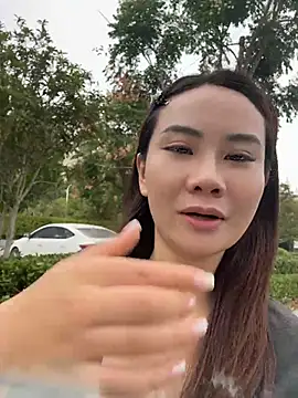Yioyio-666 - 小粉震动2分钟，最后一个大哥可得