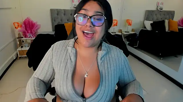 _Dulcinea_1 - slaps your tits