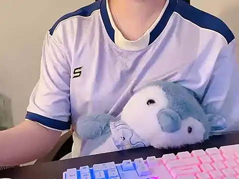 Miacandy23 - playing with a dildo