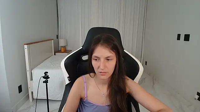Upssnowy - show boobies