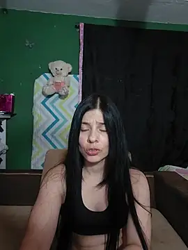 Estefani_32