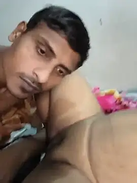 Priyadiwani - Cum'e in face facial public