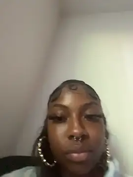 Cocochanel4567 - Spread cheeks