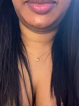 Tamil_Maaya