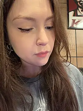 Peachy_Dream - twerk my ass + 1 spank in store !!! ><