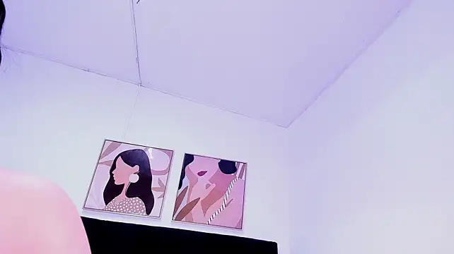 Dullce77 - I suck my nipples