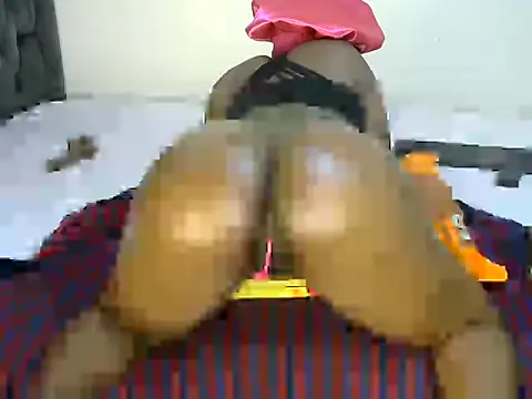Judy-the-Booty - cum show