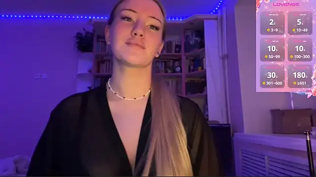 LisiKiss_ - Sexy pose for you