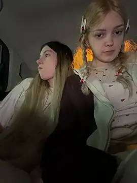 Elsawhere - OPEN DOOR! LET HIM SEE NANCY'S BOOBS