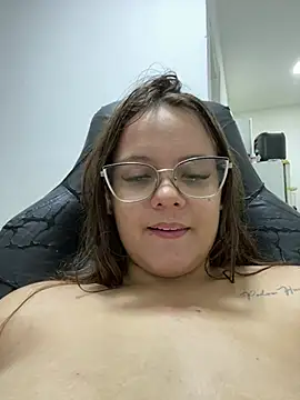 Laryssinha_69 - Lush alto