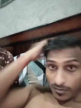 Priyadiwani - Cum'e in face facial public