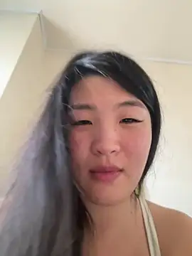 Tavie1744 - Bare my butt 2min