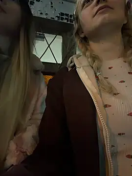 Elsawhere - OPEN DOOR! LET HIM SEE NANCY'S BOOBS