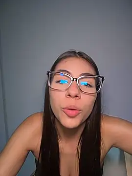 Princess_little09 - spank my tits x5