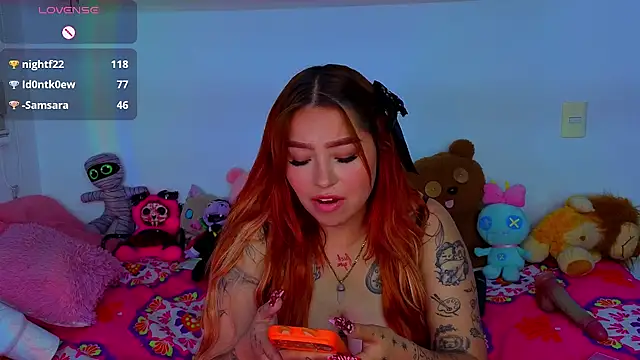 Tetonic_04 - fingers in my pussy 💦💦