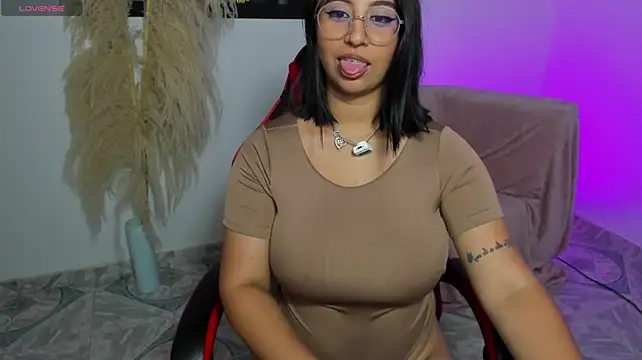 Adrianax28