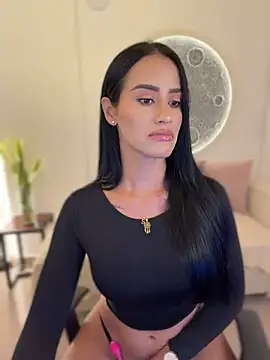 SarahhSmitth1 - I want to feel you—touch me!