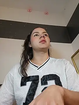 Danni_shy - fisting