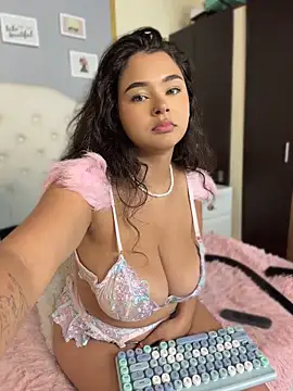Dante_Ferrara2025 - suck my boobs🍒🔥
