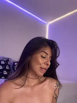 AmmyCollinsW - Oil on my body doggy style🔥😈