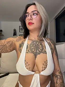 Rae_Lil_White - 🔥FUCK HARD MY SWEETPUSSSY CUM💦DILDO🍆