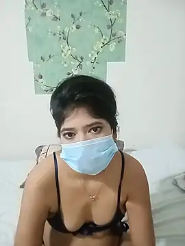 Bhabhi_sexy1 - Oil in boobs