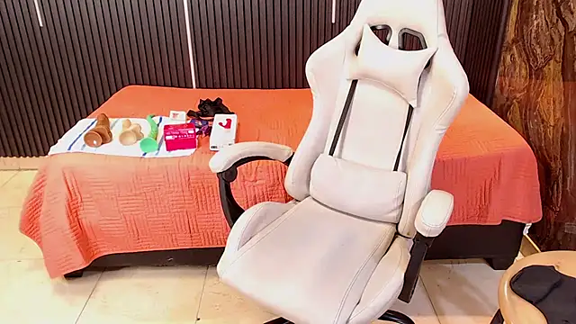 Melany_rouse18 - NAKED AND OPEN PUSSY