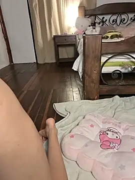 Elizabeth_Parker_Of - naked + spits boobs