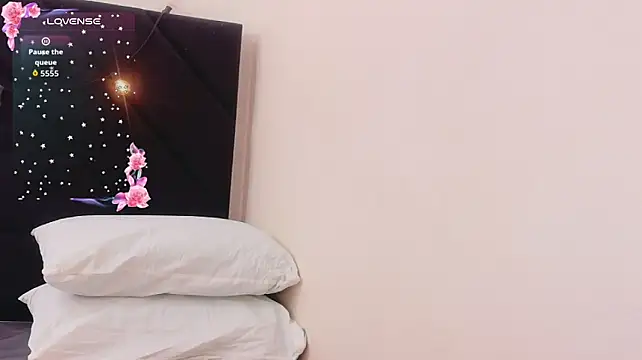ExoticNativeLatina - DILDO PLAY 🍆