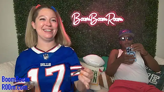 Boomboomr00m - Moaning Monday Pussy Play 😝