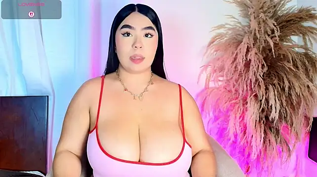 Samy_Grey01 - Put my boobs out and suck them