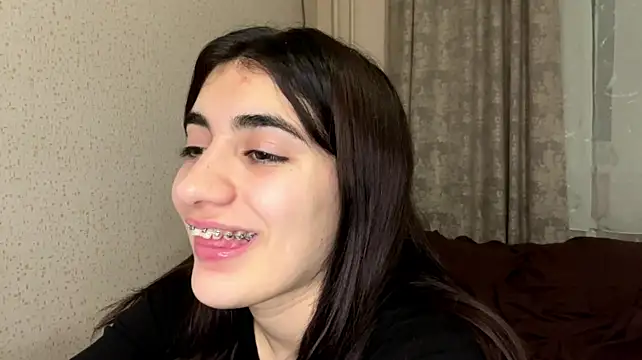 Ledi_Asthik - Sexy Finger Bite + eye contact