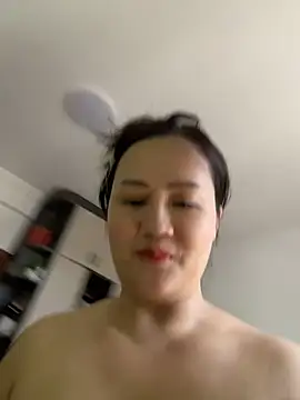Amy1688 - 脱内裤直播一分钟