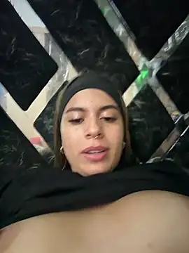 Analia__ - PUT THERMOS IN MY CUNT AT TICKET SHOW