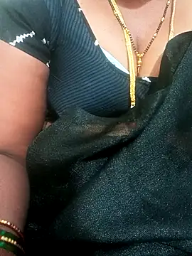 Hotbeauty-telugu - Boobs show